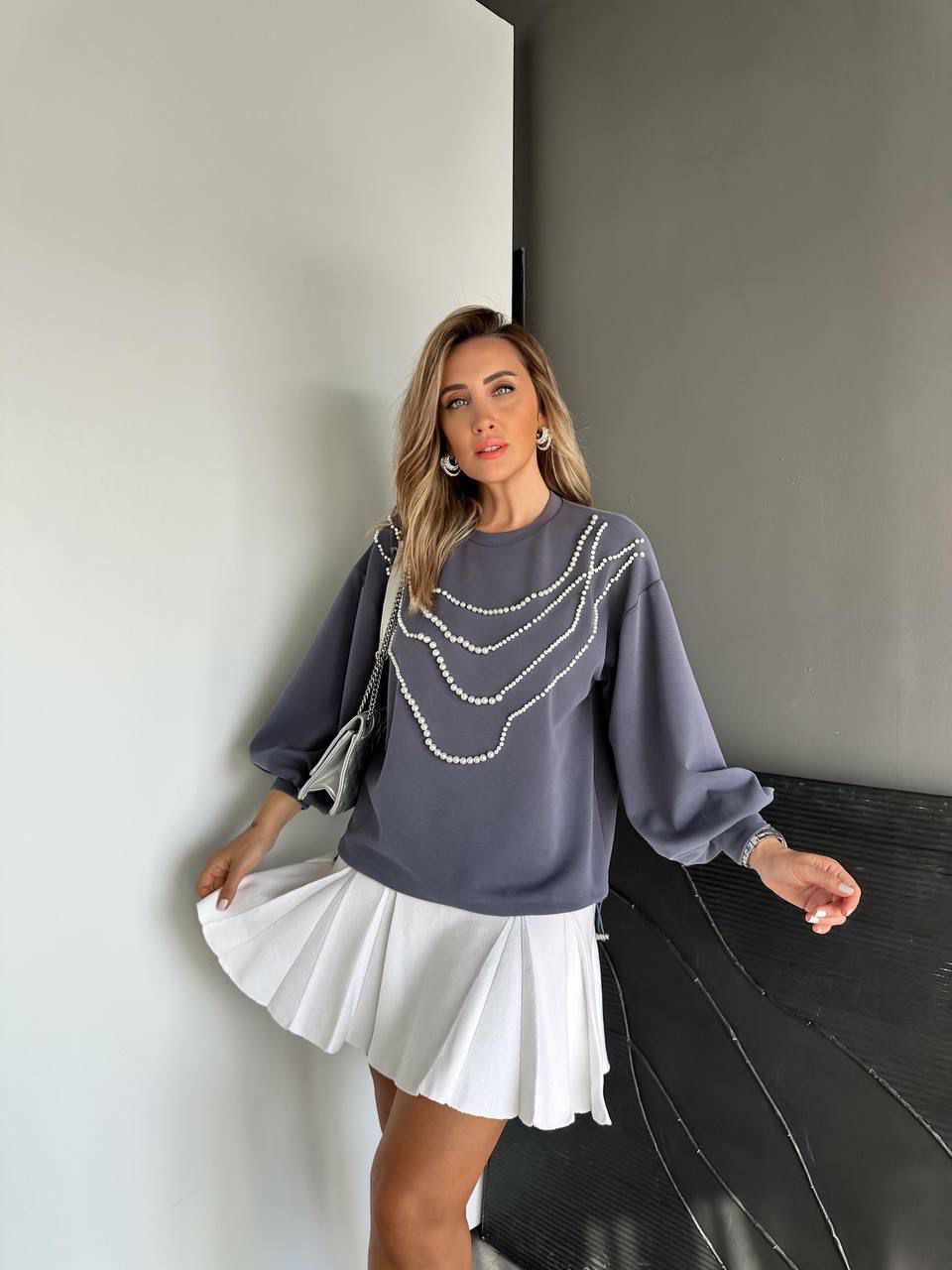 Kadın İnci Detaylı Oversize Sweatshirt